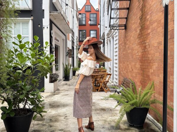 Como escolher a Bota Feminina de Couro mais estilosa na Modaum?